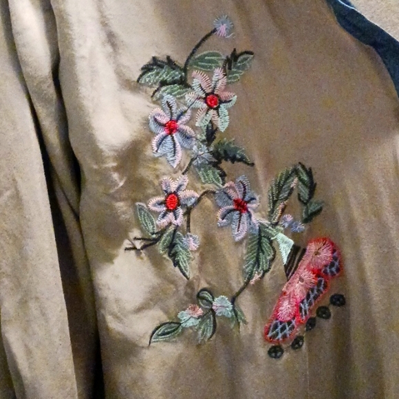 Kimono - Picture 4 of 9